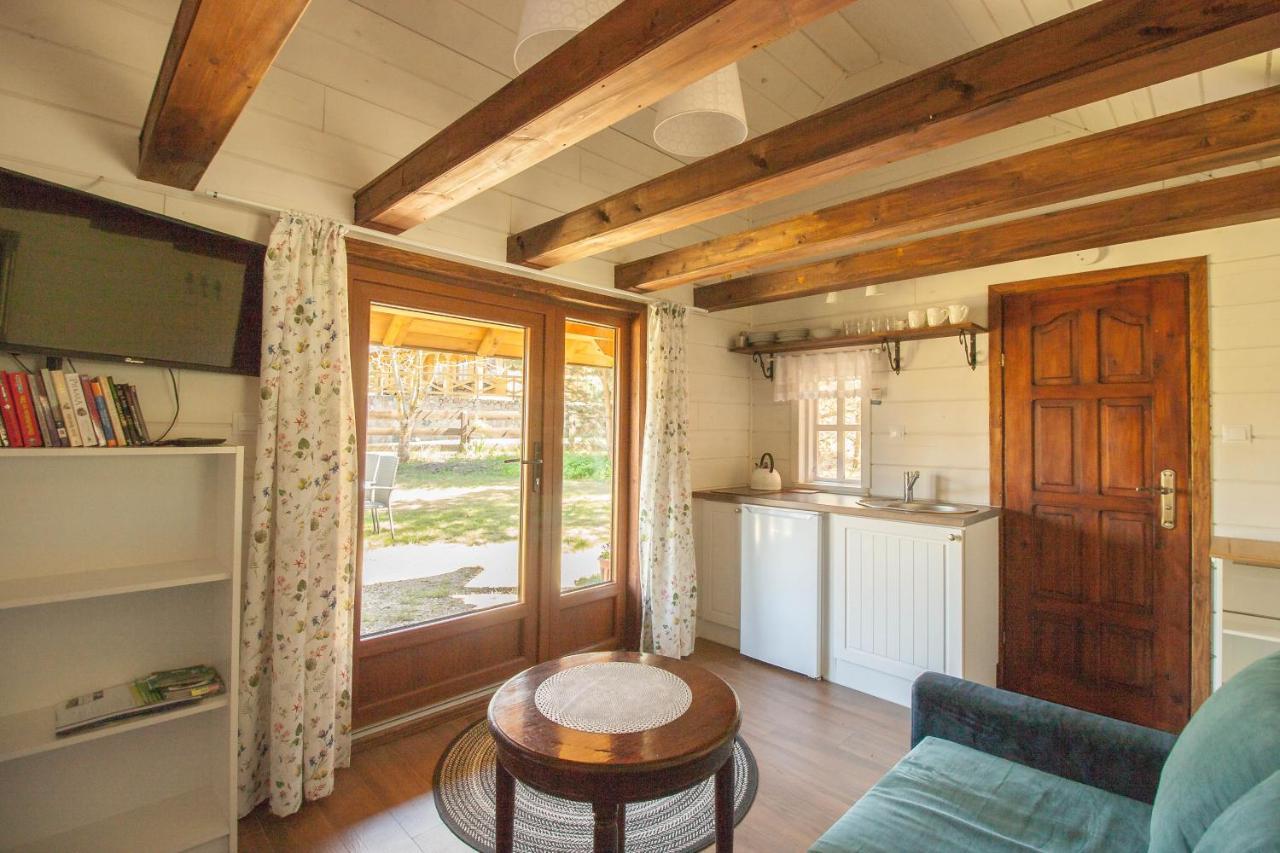 Holiday House Folwark Jelen Poniklica Eksteriør bilde